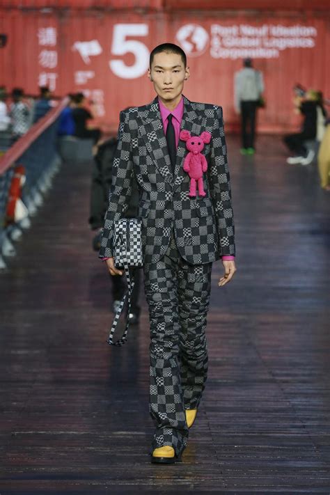 louis vuitton fw21 men's|louis vuitton fashion show.